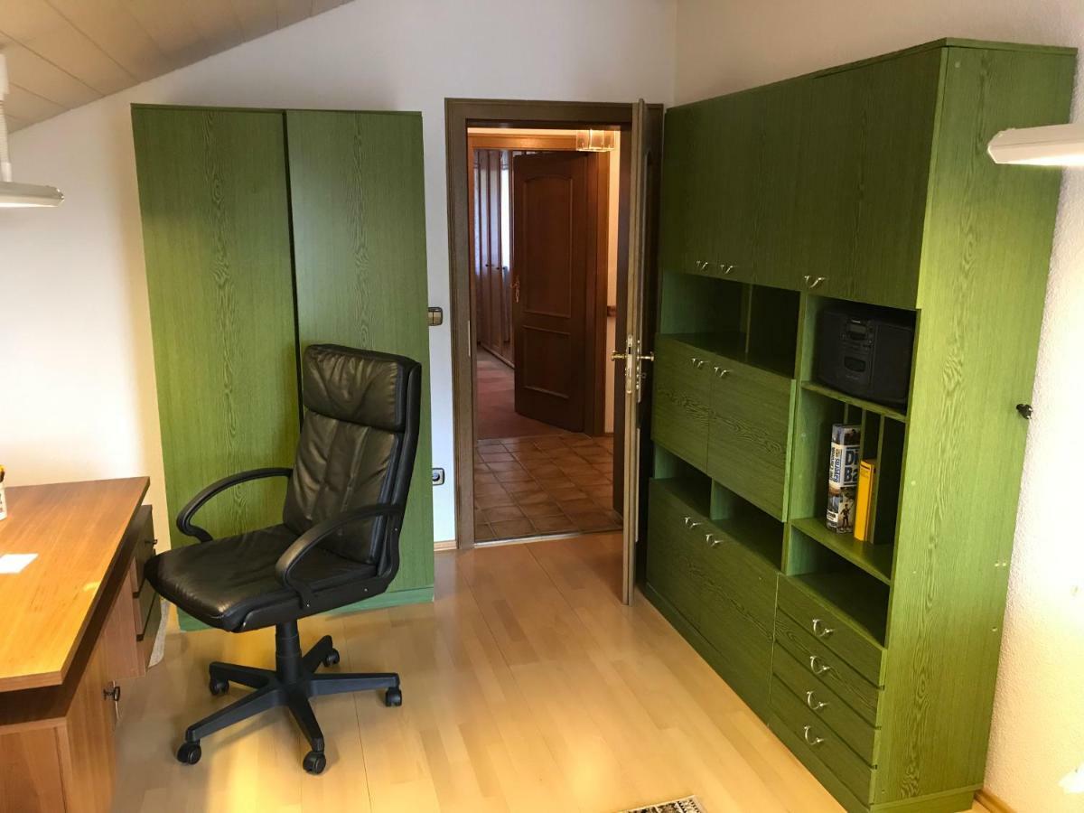 Gemuetliches Gaestehaus! Waldkraiburg Kültér fotó